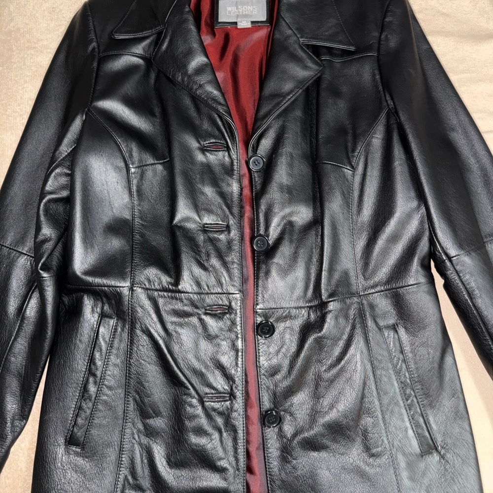 Wilsons Leather Women's Black Jacket
For reference I’m 4.11